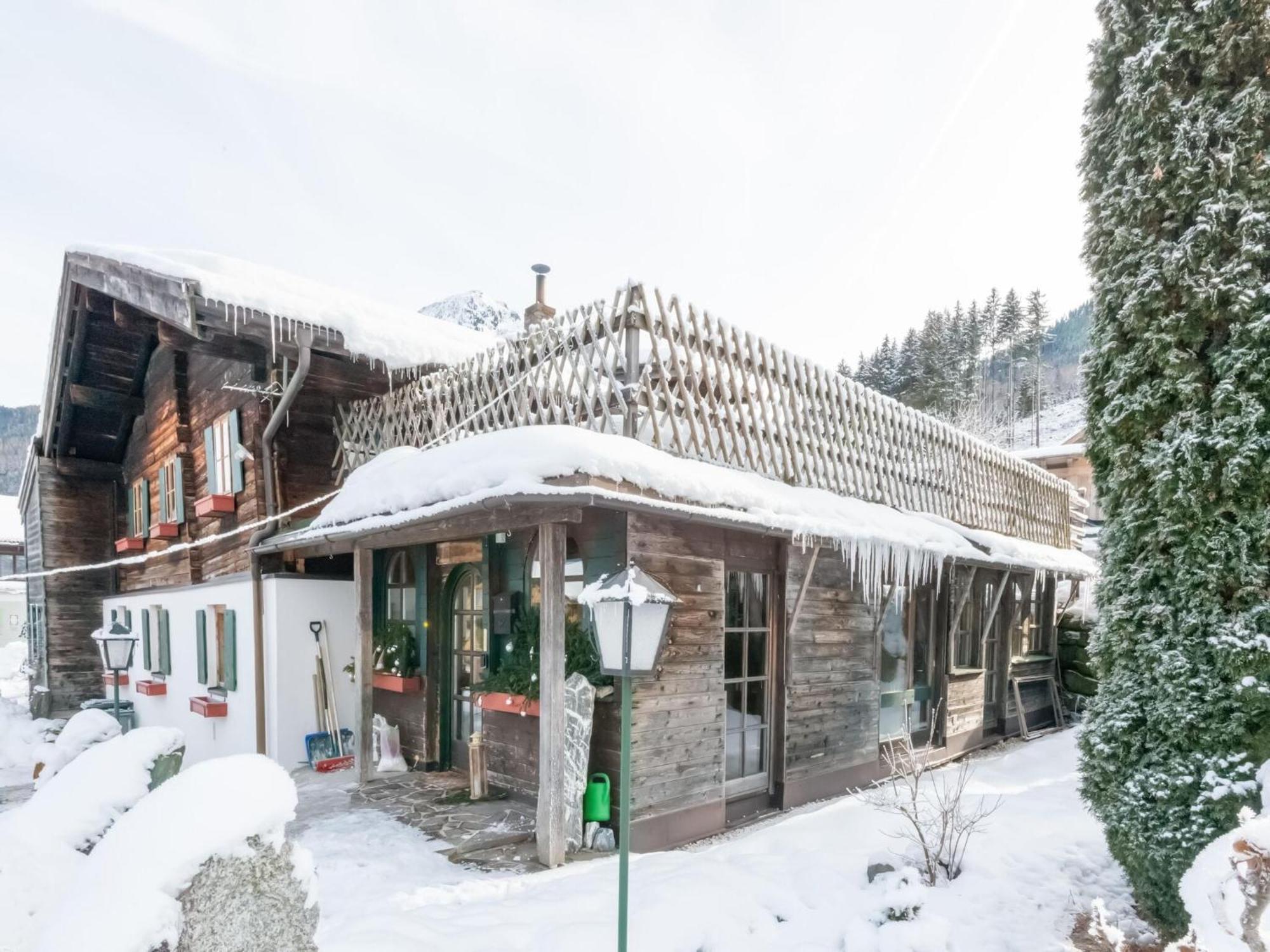 Rustic Farmhouse With Sauna In Bramberg Neukirchen am Großvenediger Exterior photo