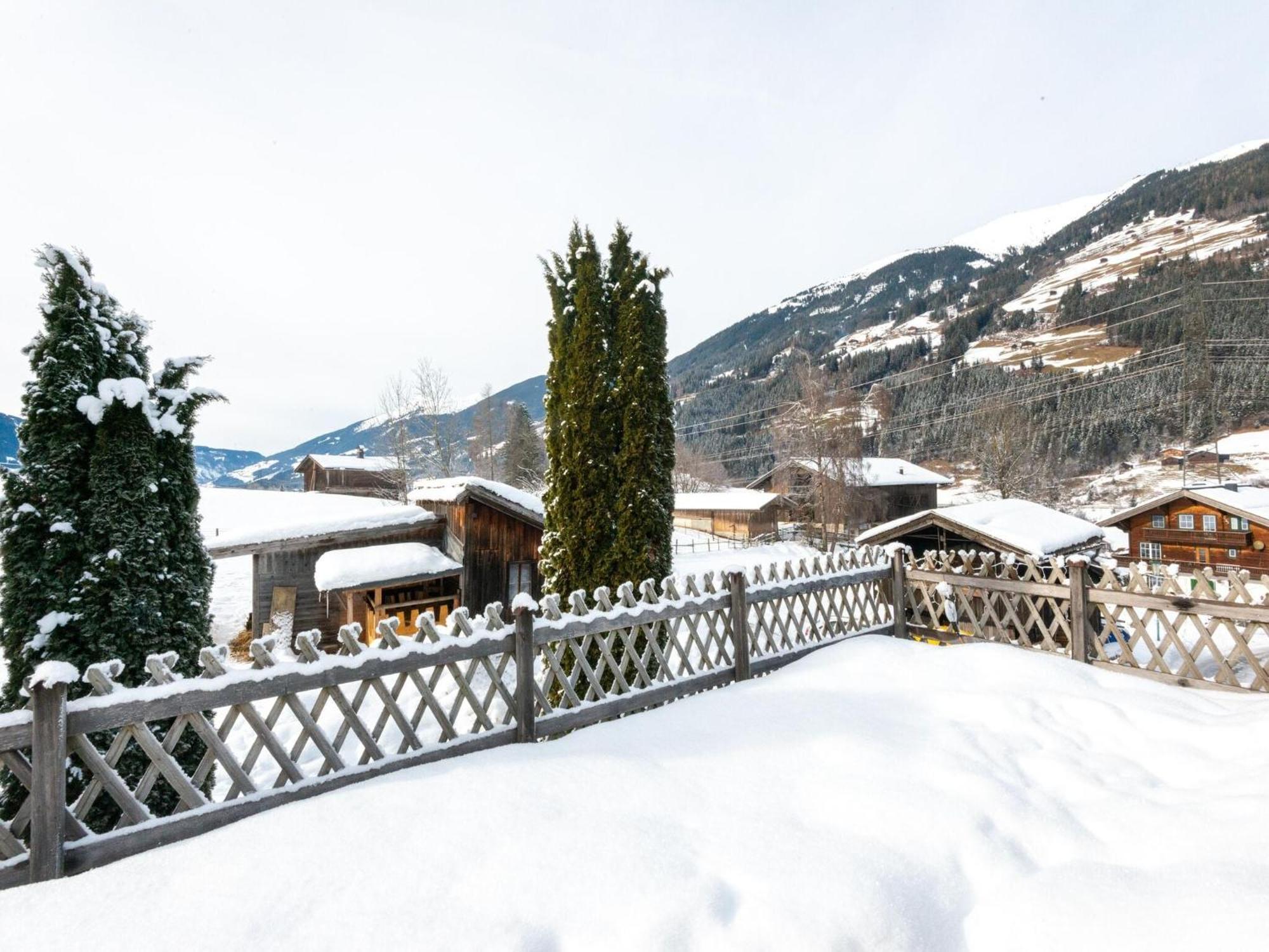 Rustic Farmhouse With Sauna In Bramberg Neukirchen am Großvenediger Exterior photo