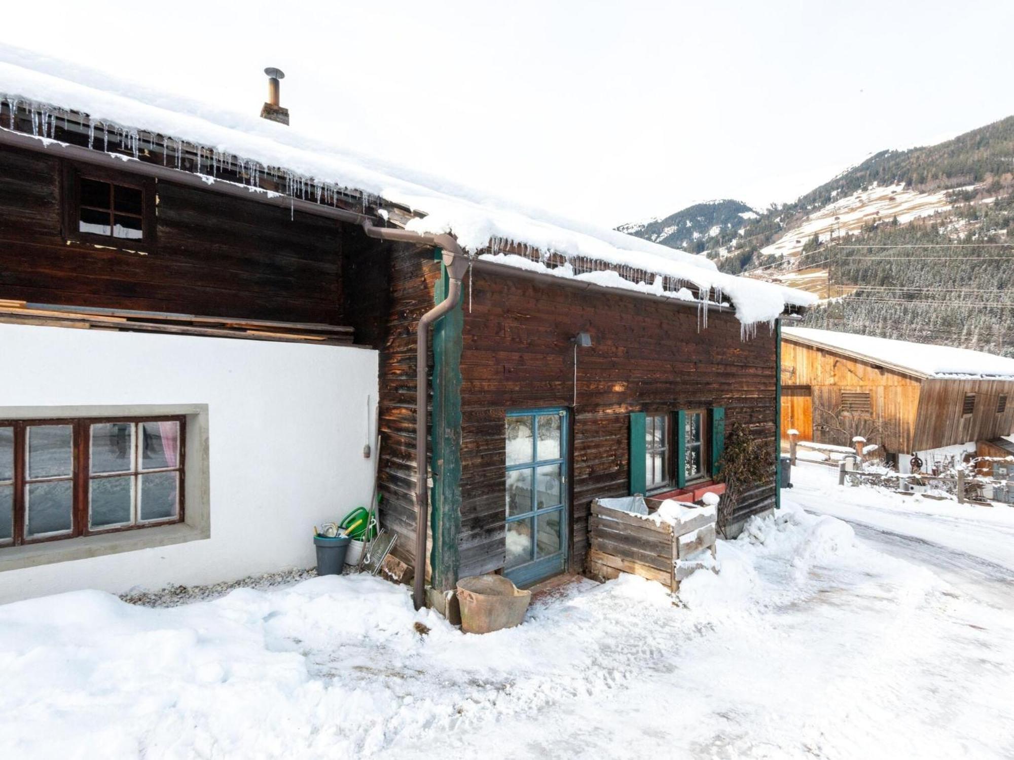 Rustic Farmhouse With Sauna In Bramberg Neukirchen am Großvenediger Exterior photo